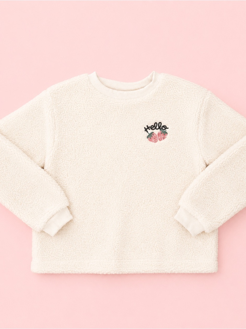 H&M NWOT Girl Sherpa Cozy Layering Sweater 🍓 Minimalist Embroidery Sz 4-6
